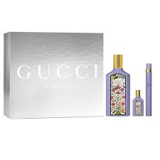 Gucci Flora Gorgeous Magnolia Eau De Parfum For Women – Gift Set (100ml + 10ml + 5ml)
